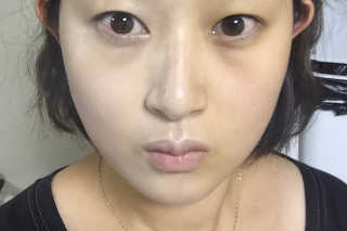 밀키드레스 트릴베이지 커피쿠션 — 3.5점을 준 리뷰어가 2016년 9월 올린 사용 사진