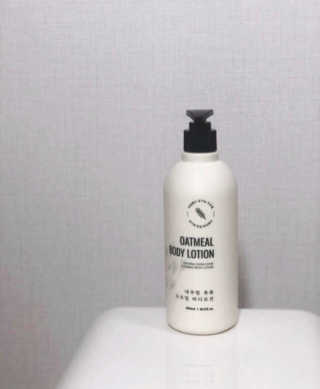 (주)에네스티 내추럴 촉촉  오트밀 바디로션 500ml — 3.5점을 준 리뷰어가 2019년 10월 올린 사용 사진