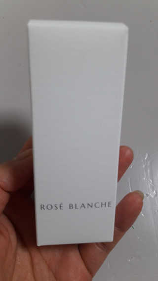 ROSE BLANCHE 로제블랑쉐 인텐시브 수딩 세럼 — 5점을 준 리뷰어가 2019년 7월 올린 사용 사진