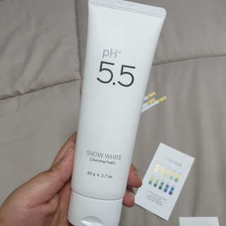 포므시 스노우화이트클렌징폼pH5.5 — 5점을 준 리뷰어가 2019년 7월 올린 사용 사진
