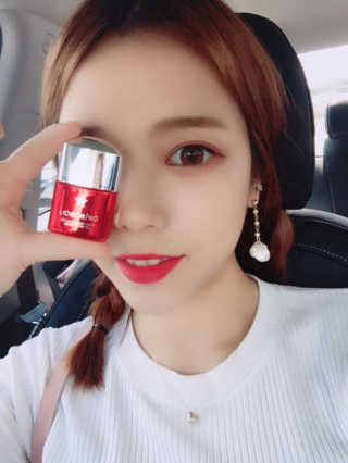 셀레뷰 하이 퍼포먼스 립 틴트 마스터 — 4점을 준 리뷰어가 2017년 8월 올린 사용 사진