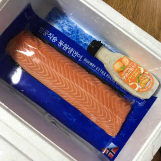 동원산업 항공직송 동원생연어 — 5점을 준 리뷰어가 2019년 7월 올린 사용 사진