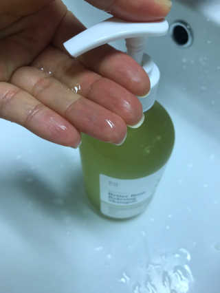 달리프 클로렐라 베러 루트 릴렉싱 샴푸 500ml — 5점을 준 리뷰어가 2019년 1월 올린 사용 사진