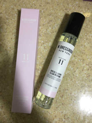 더블유드레스룸 신규향 드레스퍼퓸150ml — 5점을 준 리뷰어가 2018년 8월 올린 사용 사진
