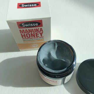 SWISSE 스위스 마누카 허니 디톡시파잉 페이셜 마스크 — 4.5점을 준 리뷰어가 2019년 11월 올린 사용 사진