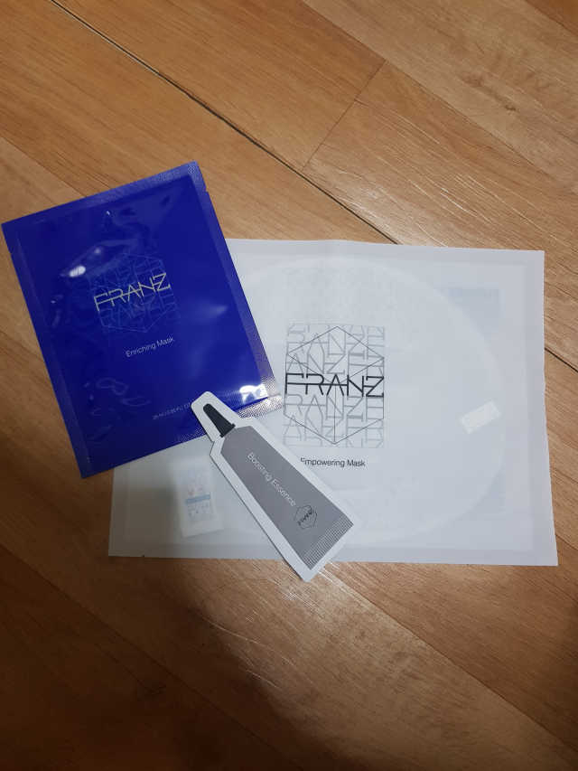 퓨처프란츠 미세전류팩 2종 세트 리뷰 사진