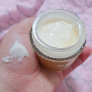 지고트 마유 모이스처 크림 70ml — 4점을 준 리뷰어가 2019년 5월 올린 사용 사진