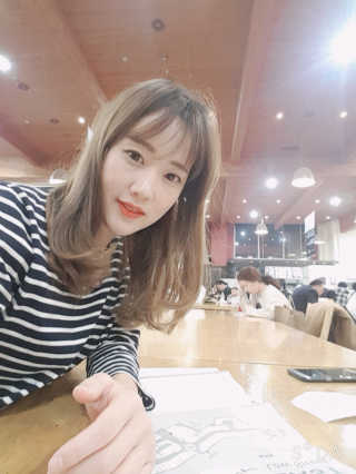 뷰티핏 아이브로우 듀얼 볼륨 틴트 — 4.67점을 준 리뷰어가 2018년 11월 올린 사용 사진