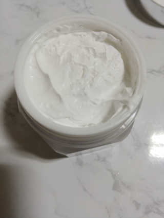 파시스 올인원 진주 화이트닝 크림 100ml — 5점을 준 리뷰어가 2019년 5월 올린 사용 사진