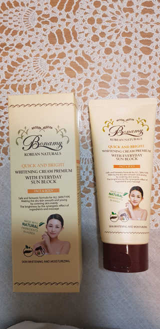 보나미 화이트닝크림 프리미엄200ml — 4점을 준 리뷰어가 2019년 3월 올린 사용 사진