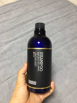 다슈코리아 다슈 데일리 한방 두피 골드 샴푸 500ml — 4.83점을 준 리뷰어가 2017년 5월 올린 사용 사진