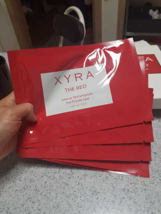 XYRA 자이라 더 레드 마스크 — 5점을 준 리뷰어가 2019년 5월 올린 사용 사진