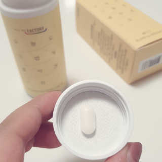 힐링팩토리 오늘도 가볍게 저분자 피쉬 콜라겐 정 — 5점을 준 리뷰어가 2020년 3월 올린 사용 사진