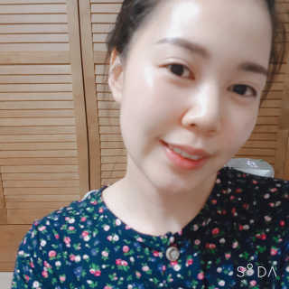 스킨그래머 슈퍼 굿 리페어 에센스 — 5점을 준 리뷰어가 2019년 6월 올린 사용 사진