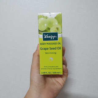 [크나이프] 그레이프씨드 슬리밍 마사지오일 100ml — 5점을 준 리뷰어가 2019년 8월 올린 사용 사진