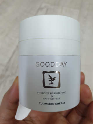 GoodDay Skincare GoodDay 강황크림 50g — 5점을 준 리뷰어가 2019년 12월 올린 사용 사진