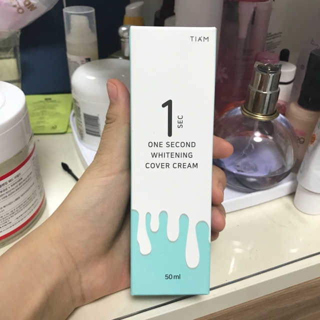 1초 화이트닝 커버크림 리뷰 사진