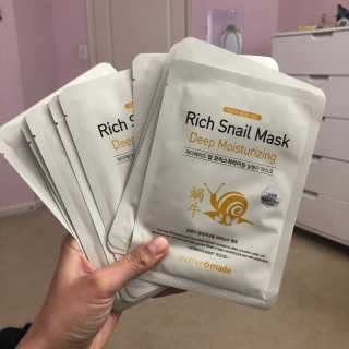 마더메이드 마더 메이드 딥 모이스춰 라이징 리치 스 네일 마스크 10PC — 5점을 준 리뷰어가 2019년 5월 올린 사용 사진