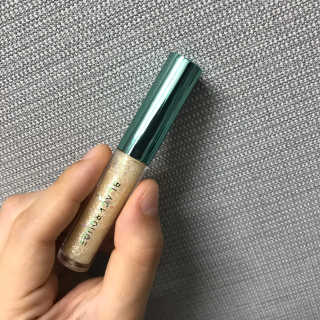 [블랙루즈] 펄블리 아이 글리터 4종 중 택 1 — 3점을 준 리뷰어가 2019년 8월 올린 사용 사진
