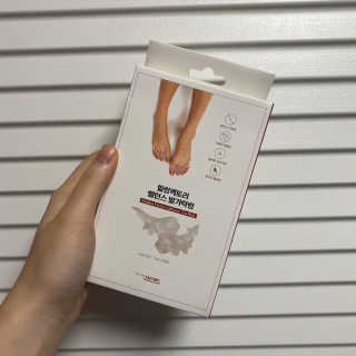 힐링팩토리 밸런스 발가락링 발가락교정기 A1 — 4점을 준 리뷰어가 2020년 3월 올린 사용 사진