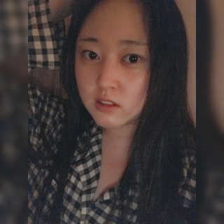 누메로 8 클리어링 모이스처 마스크팩 — 4.33점을 준 리뷰어가 2018년 3월 올린 사용 사진