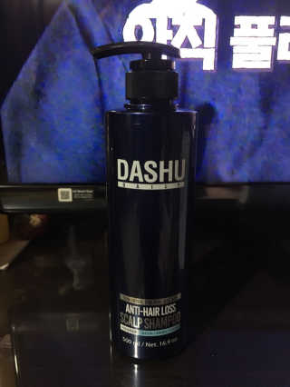 다슈코리아 다슈 데일리 한방 두피 골드 샴푸 500ml — 4.5점을 준 리뷰어가 2018년 2월 올린 사용 사진