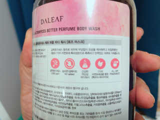 달리프 갈락토미세스 베러 퍼퓸 바디워시 로즈머스크 — 5점을 준 리뷰어가 2020년 1월 올린 사용 사진
