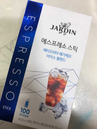 (주)쟈뎅 [쟈뎅] 에스프레소스틱 아이스블렌드 — 5점을 준 리뷰어가 2019년 5월 올린 사용 사진