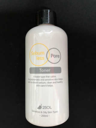 이솔화장품 이솔 세범 리스 포어 토너 200ml — 4.83점을 준 리뷰어가 2018년 8월 올린 사용 사진