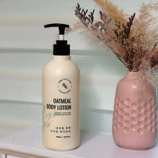 (주)에네스티 내추럴 촉촉  오트밀 바디로션 500ml — 5점을 준 리뷰어가 2019년 10월 올린 사용 사진
