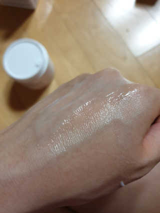 지고트 비타솔루션12 퍼밍 앰플 크림 100ml — 3점을 준 리뷰어가 2019년 6월 올린 사용 사진