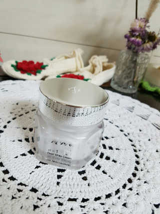 파시스 올인원 진주 화이트닝 크림 100ml — 5점을 준 리뷰어가 2018년 11월 올린 사용 사진