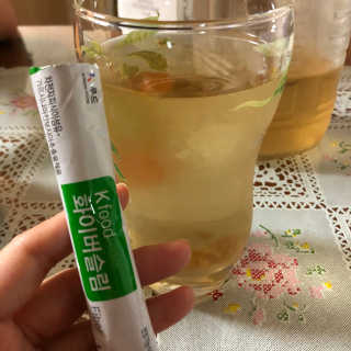 두루원 똥기사의 Kfood 화이버슬림 — 4.33점을 준 리뷰어가 2018년 8월 올린 사용 사진