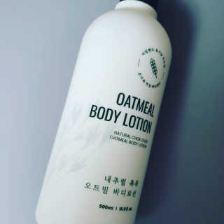(주)에네스티 내추럴 촉촉  오트밀 바디로션 500ml — 5점을 준 리뷰어가 2019년 11월 올린 사용 사진