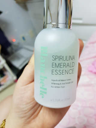 블랑벨 스피루리나 에메랄드 에센스 — 5점을 준 리뷰어가 2018년 3월 올린 사용 사진