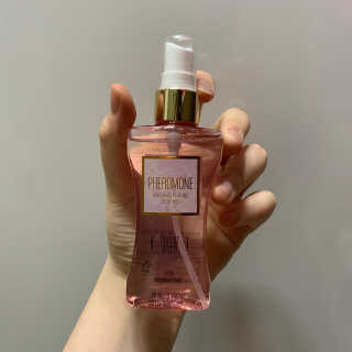 레드컨테이너 페로몬향 퍼퓸 바디미스트 80ml — 4점을 준 리뷰어가 2020년 3월 올린 사용 사진