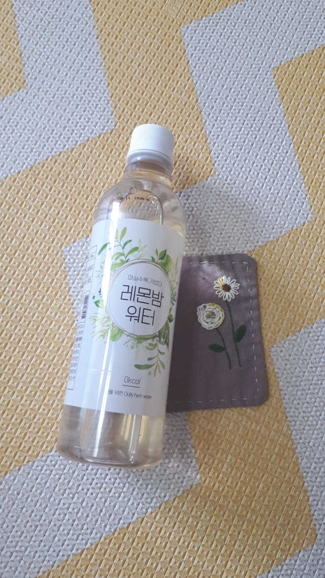 레몬밤워터 리뷰 사진