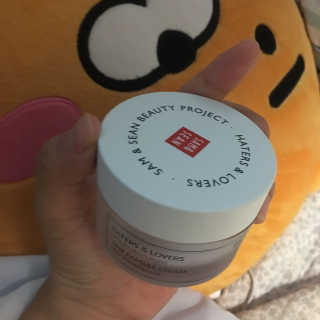 샘앤션 러버스 화이트닝 캡슐 크림 — 4점을 준 리뷰어가 2017년 7월 올린 사용 사진