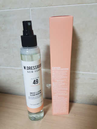 더블유드레스룸 드레스퍼퓸 150ml — 5점을 준 리뷰어가 2018년 8월 올린 사용 사진