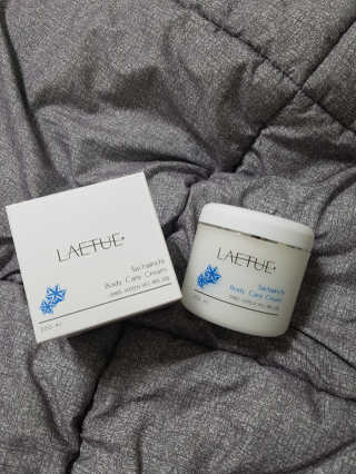 (주)이스터비엔에프 라에뜨 사차인치 바디케어크림 300ml — 4.5점을 준 리뷰어가 2019년 3월 올린 사용 사진