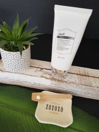 소프트 에어리 UV 에센스 SPF 50 PA ++++ — 5점을 준 리뷰어가 2018년 11월 올린 사용 사진