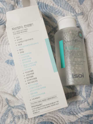 아이소이 센시티브 스킨 안티 더스트 클렌징워터 — 4.67점을 준 리뷰어가 2018년 8월 올린 사용 사진
