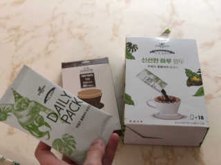 (주)쟈뎅 [쟈뎅] 클래스 신선한 하루 원두+여과지 SET — 5점을 준 리뷰어가 2019년 4월 올린 사용 사진