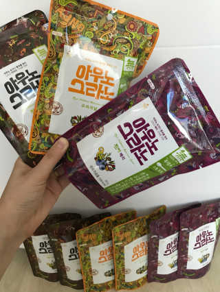 아우노그라노 오리지날, 진짜 베리, 진짜 카카오 — 5점을 준 리뷰어가 2018년 7월 올린 사용 사진