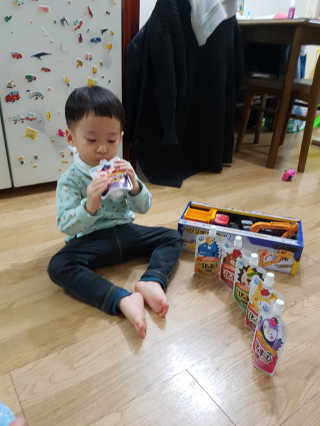 얼리버드 키즈팜 6종 — 5점을 준 리뷰어가 2018년 3월 올린 사용 사진