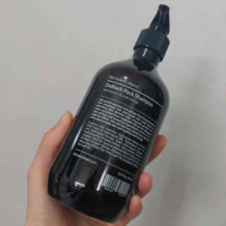 the naked object [탈모볼륨샴푸] 디블랙 팩 샴푸 — 1점을 준 리뷰어가 2020년 2월 올린 사용 사진