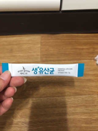 [빙그레] 에버그로 생유산균 1봉（10포입）+펫밀크2팩 — 5점을 준 리뷰어가 2019년 6월 올린 사용 사진
