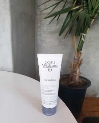 루이스 비드마 레메덤 실버 크림 리페어 75ml — 4.67점을 준 리뷰어가 2018년 10월 올린 사용 사진