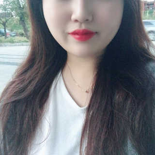 [블랙루즈] 에어 핏 벨벳 틴트 시즌2 中 택1+랜덤1 — 4점을 준 리뷰어가 2018년 10월 올린 사용 사진