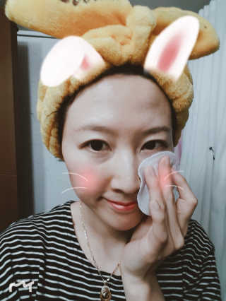 나이팅게일 데일리 더마 클렌징패드 마일드 — 5점을 준 리뷰어가 2018년 10월 올린 사용 사진